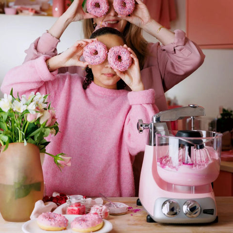 Ankarsrum Assistent® Original Stand Mixer, 7 Qt.