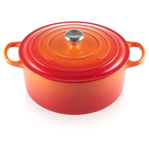 Le Creuset Signature Round Dutch Oven, 9 qt.