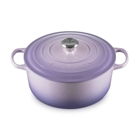 Le Creuset Signature Round Dutch Oven, 7.25 qt.