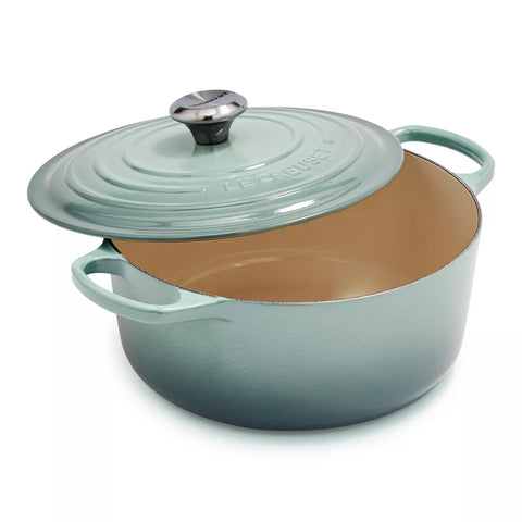 Le Creuset Signature Round Dutch Oven, 5.5 Qt.