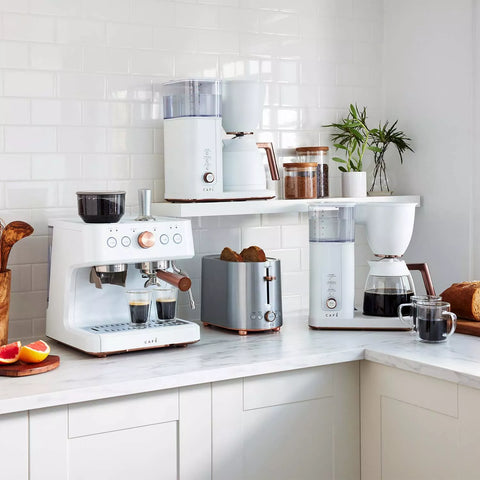 Café™ Express Finish Toaster
