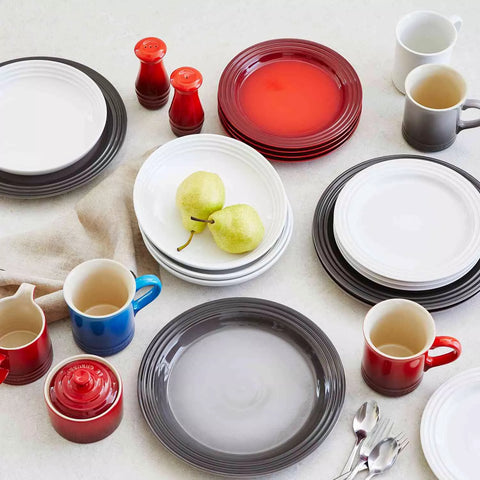 Le Creuset Vancouver Dinner Plates, Set of 4