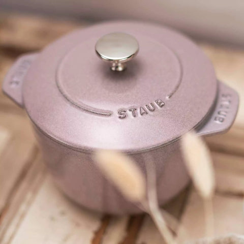 Staub Petite Round Oven, 1.5 qt.