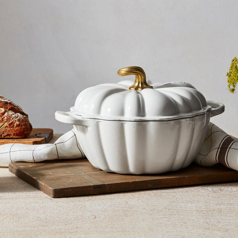 Le Creuset Signature Pumpkin Cocotte, 4 Qt.