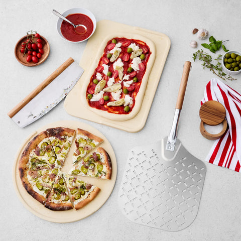 Sur La Table Cordierite No-Slip Pizza Stone, 16"