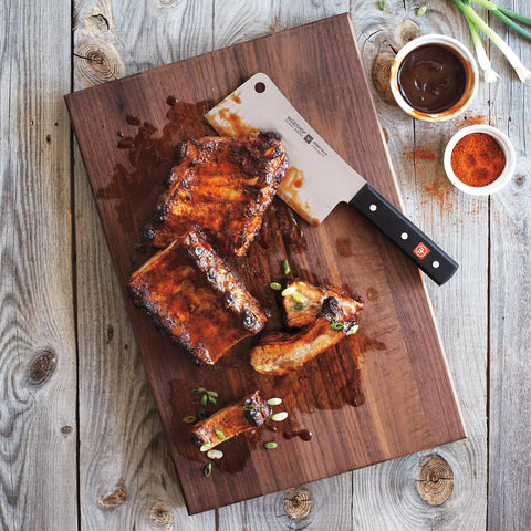 John Boos Walnut Edge-Grain Cutting Board, 18" x 12" x 1½"