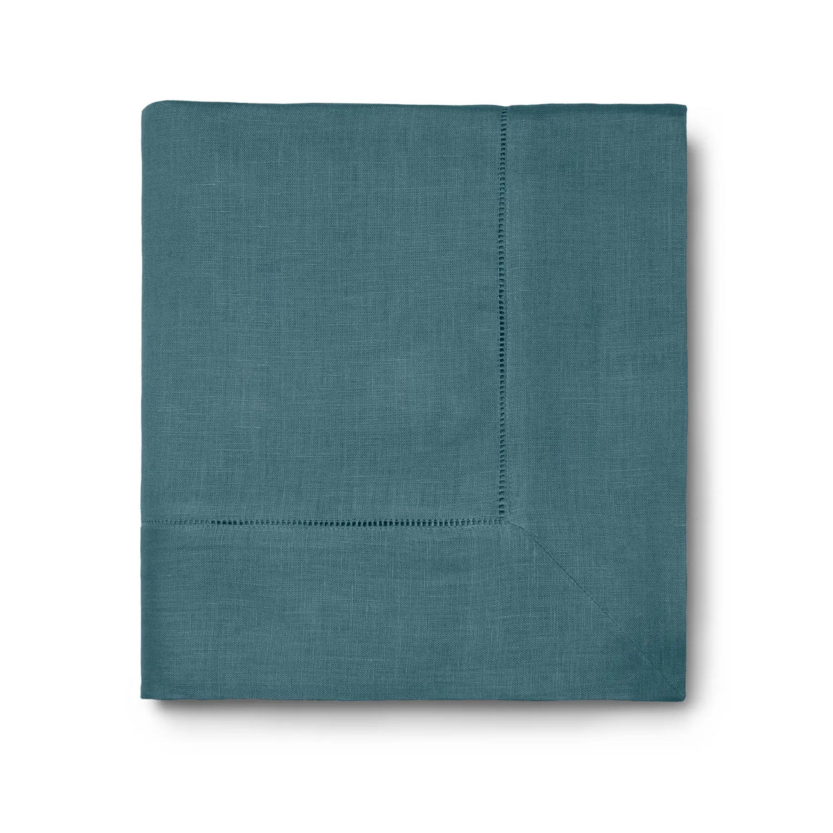 Sferra Festival Linen Peacock Tablecloth