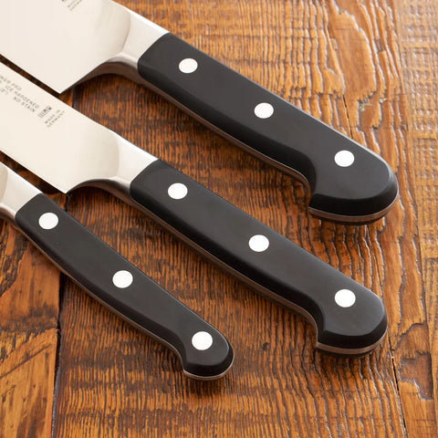 Zwilling J.A. Henckels Pro Bread Knife, 8"