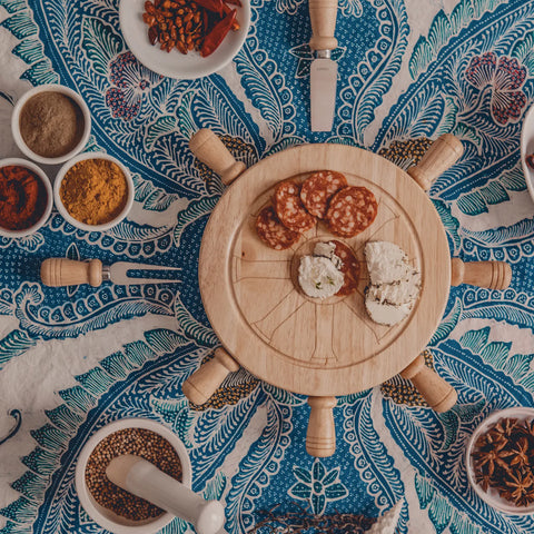 Picnic Time Lazy Susan Mariner Wheel
